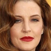 Lisa Marie Nue