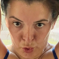 Liz Skylar Nue