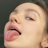 Lizy Youngy Nue