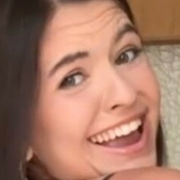 llaurabe Nue