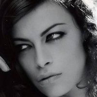 Loredana Damato Nue