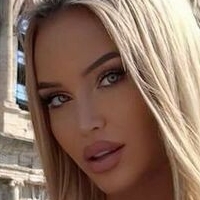 Lorra Sophie Nue