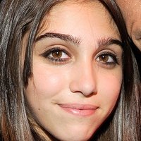 Lourdes Leon Nue