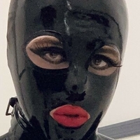 luciaandleighlatex Nue