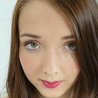 Lucie Wilde Nue