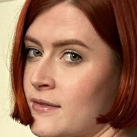 Lucy Huxley Nue