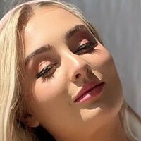 lucyadlernz Nue