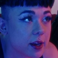 Magenta Lexx Nue