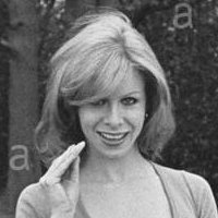 Malou Cartwright Nue