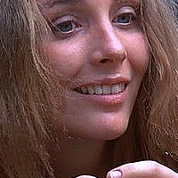 Mara Lorenzio Nue