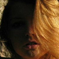 Maria Woods Nue
