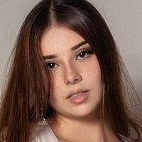 Mariana Hoyos Nue