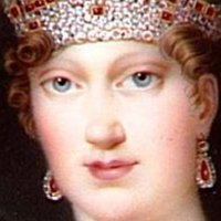 Marie Louise Nue