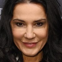 Mariella Ahrens Nue