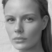 Marlijn Hoek Nue