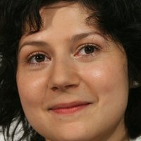Martha Issova Nue