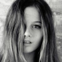Matilda Price Nue