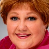 Maureen Sadusk Nue