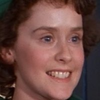 Maureen Teefy Nue