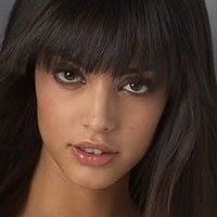 Mayra Suarez Nue