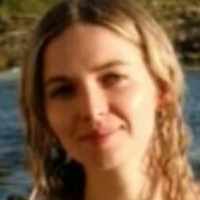 Meg Mills Nue