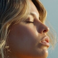 Melanie De Toni Nue