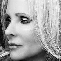 Melanie Kinnaman Nue