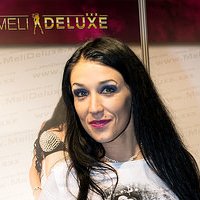 Meli Deluxe Nue