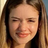 Melike Saygın Nue