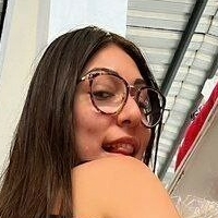 Melina Khalifa Nue