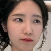 Mena Noona Nue