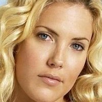 Mercedes McNab Nue