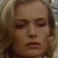 Merete Van Kamp Nue