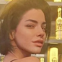 Merve Bolugur Nue