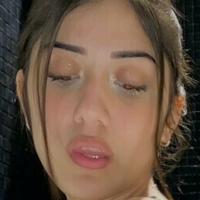 Mia Valencia Nue