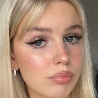 Mia Nue