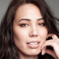 Michaela Conlin Nue