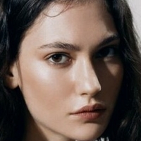 Milana Mikhailus Nue