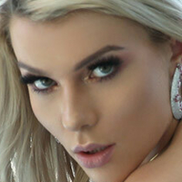 Millena Rosalen Nue