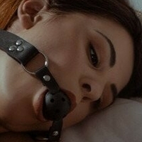 Model Alice Nue