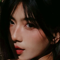 Momozaaa Nue