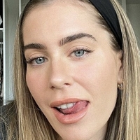Mrs. Bella Nue