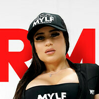 MYLFthe Month Nue