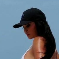 Mzdanalee Nue