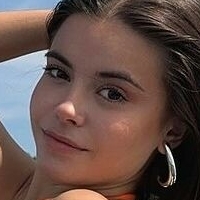 Nadia Vilaplana Nue