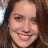 Nathalia Dill Nue