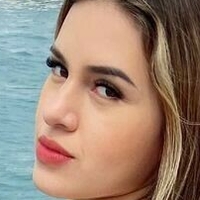 Nathalia Risalde Nue