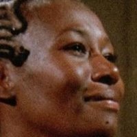 Nawana Davis Nue