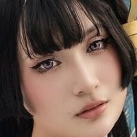 Neyu H Cosplay Nue