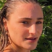 Niamh Emerson Nue